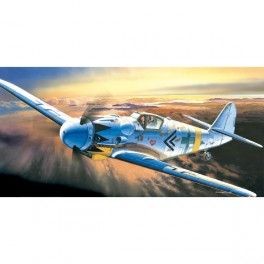 Avión "Messerschmitt" BF109G-14  Escala 1/72