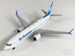 Boeing 737 max 8 Air Europa 1/500