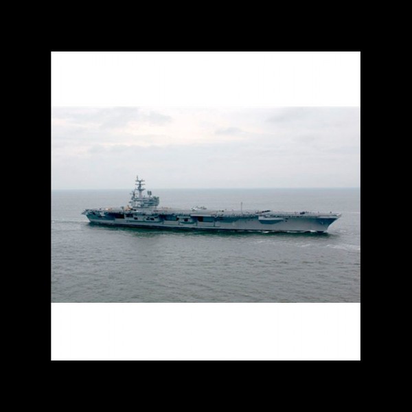 BARCO U.S.S. RONALD REAGAN CVN-76 1:720