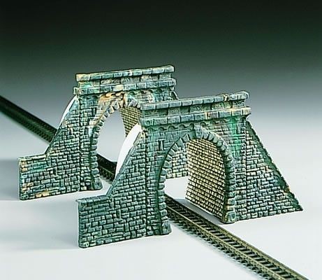 Entrada de túnel para vía única 