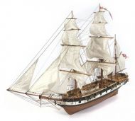 HMS Beagle con velas