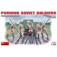 Figuras Pushing Soviet Soldiers, escala 1/35