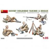 Figuras Soviet Soldiers Resting.  Escala 1/35
