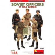Soviet Officers Field Brief Edición especial  Escala 1/35