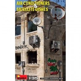 Conditioners & Satellite Dishes  Escala: 1/35