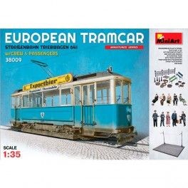 Tranvía European Tramcar (Strassenbahn Triebwagen 641) with Crew & Passengers, escala 1/35