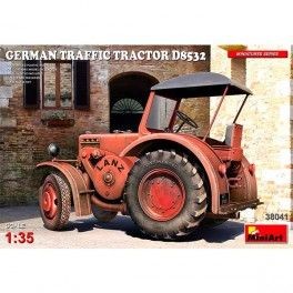 German Traffic Tractor D8532. Escala 1/35