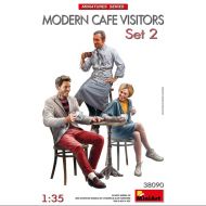 FIGURAS MODERN CAFE VISITORS SET 2 1/35