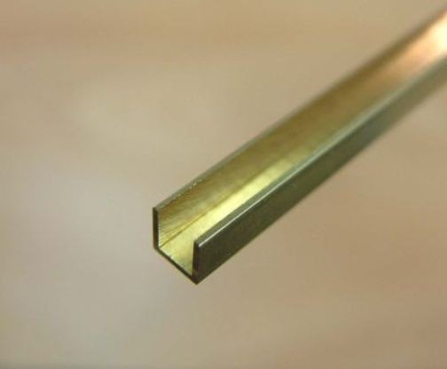 Perfil en U 1X1 mm